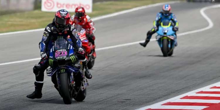 Pódio emocionante de Quartararo aquece expectativas antes do teste decisivo à nova Yamaha V4!