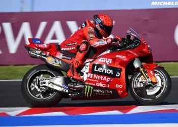Tensões à Solta: O Regresso Épico de Márquez Incendeia o Duelo da Ducati no GP de San Marino!
