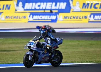 Álex Márquez Brilha no Sprint de San Marino: Aponta à Glória em Meio à Rivalidade Familiar!