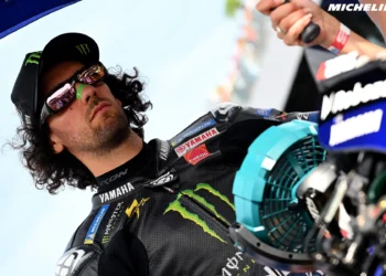 Crise do MotoGP da Yamaha: Álex Rins Expõe o Inacreditável Segredo de Travagem de 20 Metros de Fabio Quartararo!