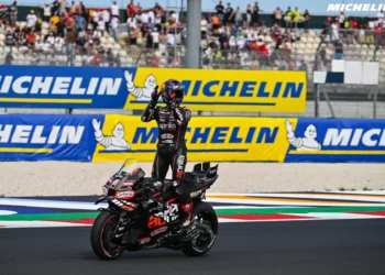 Teste Revolucionário de Jorge Martín com a Aprilia: Grandes Saltos de Performance Prometem Abalar o Mundo das Corridas!