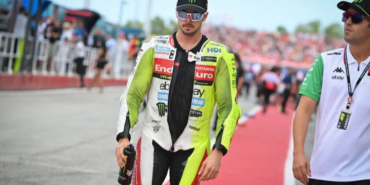 Di Giannantonio Resiste e Brilha: Determinação Inabalável Contra os Desafios do MotoGP!