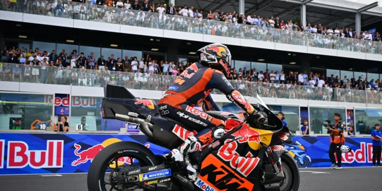 Pedro Acosta Brilha no Teste de Misano: Piloto da KTM Deixa Elite do MotoGP para Trás, Raúl Fernández em Aprilia em 2º