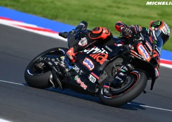 Marco Bezzecchi Declara Guerra ao Desgaste dos Pneus Para Conquistar a Glória da Aprilia no MotoGP!