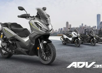 Honda ADV350 26YM recebe nova paleta de cores que reforça o seu estilo de aventura