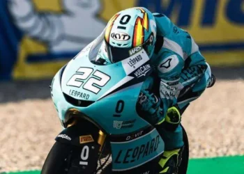 David Almansa surpreende tudo e todos e conquista a primeira pole da carreira no Moto3 da Catalunha!