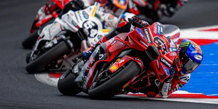 Crise da Ducati de Bagnaia Aprofunda-se: “Estamos Todos a Lutar, e Não Está a Melhorar!”
