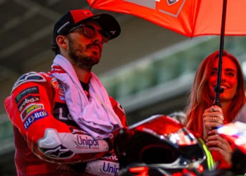 Pecco Bagnaia em frustração máxima no MotoGP: “Sinto-me como um disco riscado”