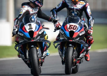 Toprak Razgatlioglu Bate Recordes nos Testes de Superbikes em Jerez: BMW Domina Enquanto Lowes Resiste!