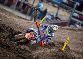 Herlings e Längenfelder dominam o MXGP da Turquia 2025 e deixam tudo em aberto para um duelo épico pelo título!