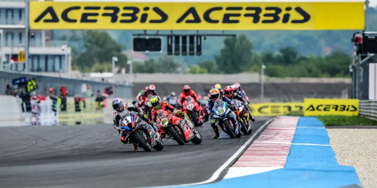 Superbike Showdown: Horários Imperdíveis de Magny-Cours Revelados para um Fim de Semana Emocionante!