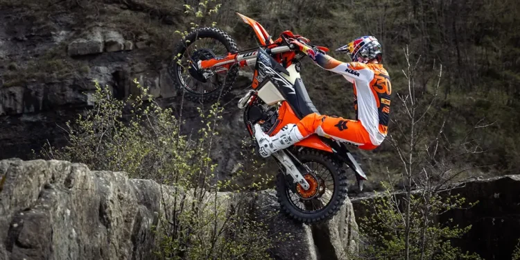 KTM confrontada com contradições entre declarações e resultados