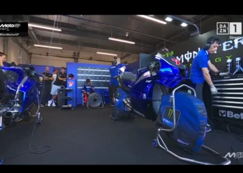 Estreia do V4 da Yamaha em Misano: Velocidade Promissora, mas Fiabilidade em Causa!