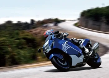 Suzuki Hayabusa 2026 Edição Especial: o ícone renova-se