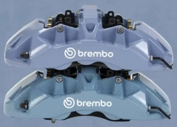 Brembo dá novo passo verde com pinças de travão em alumínio reciclado mas… nem todos vão beneficiar