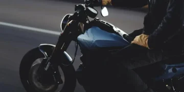 Livewire apresenta elétricas de carga ultrarrápida com novo conceito Alpinista Corsa