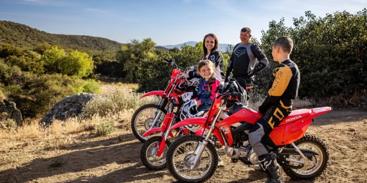 Honda CRF: Os primeiros saltos que criam campeões! Conheça as novas CRF50F, CRF110F e CRF125F