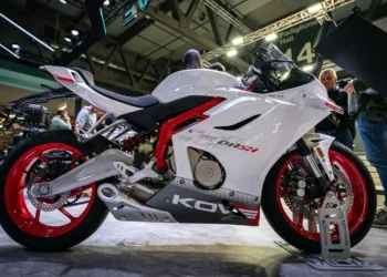 Kove 350RR Jérez, a moto que celebra o título mundial de SSP300