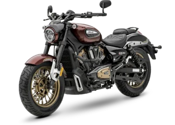 A primeira custom da marca: Voge apresentou a nova CU625