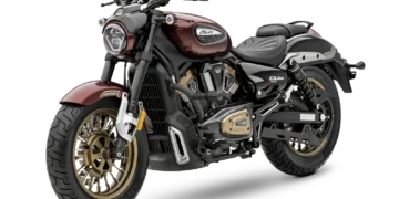 A primeira custom da marca: Voge apresentou a nova CU625