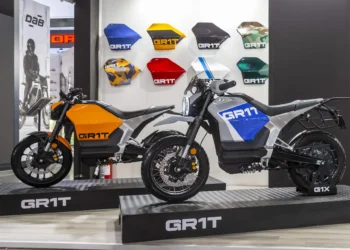 GR1T: A start-up internacional que se mostrou em Milão e que aponta a 2027 para entregar a G1S Street e a G1X Scrambler