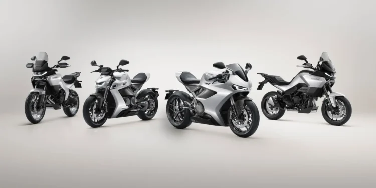 A Norton esteve em destaque na EICMA 2025 com quatro novos modelos