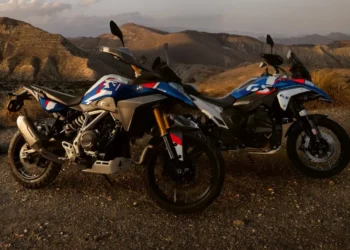 Desenhada para dominar a classe: Conheça a nova BMW F 450 GS, uma aposta da fabricante alemã que lhe dá controlo absoluto