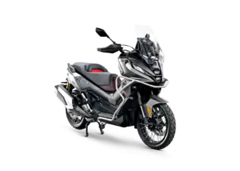 A espera acabou! Voge apresenta a SR450X, o melhor de dois mundos onde o ADN aventureiro é bandeira