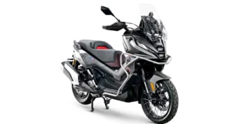 A espera acabou! Voge apresenta a SR450X, o melhor de dois mundos onde o ADN aventureiro é bandeira