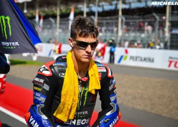 Começa a “silly season” épica do MotoGP: irão Quartararo e Acosta provocar uma revolução no mercado?