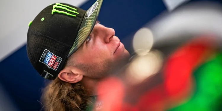 Darryn Binder ‘aterra’ no Motoamerica