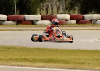 VÍDEO – Marc Márquez troca duas rodas por quatro: treino de kart acelera o processo de recuperação antes dos testes de MotoGP