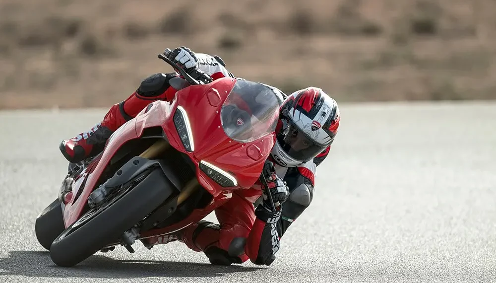 Ducati chama V2 ao concessionário por falha elétrica que pode desligar o ABS