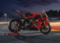 Ducati celebra o título de Marc Márquez e apresenta a exclusiva Panigale V4 Márquez 2025 World Champion Replica