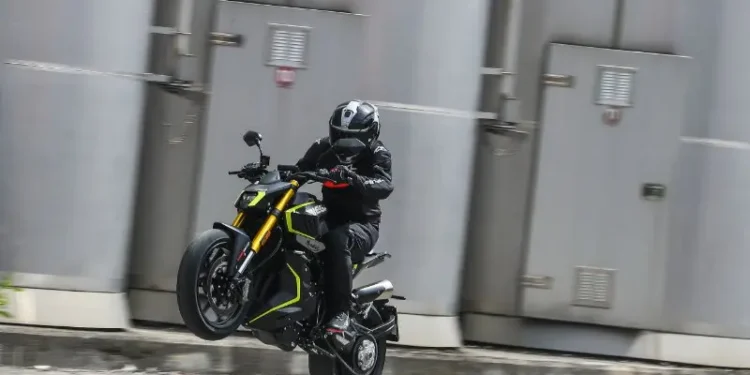 FB Mondial Piega 452: Estilo italiano e desempenho A2 agora em promoção