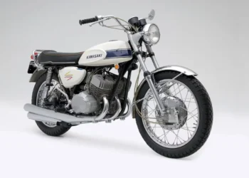 Kawasaki H1 500 Mach III (1969): um ícone da aceleração