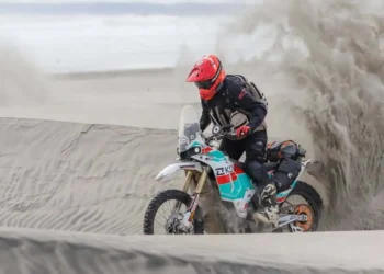 Kove Enduro 250 e 450: novas versões off-road chegam com motor com especificação de Dakar