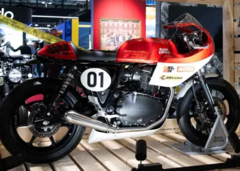 Royal Enfield Continental GT-R 750 e Himalayan 750 aproximam-se da produção