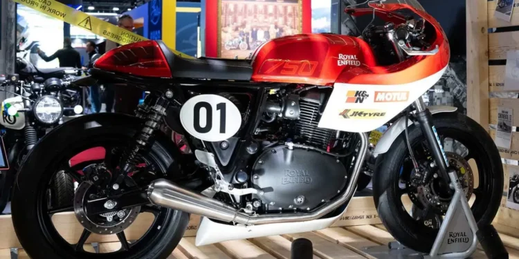 Royal Enfield Continental GT-R 750 e Himalayan 750 aproximam-se da produção