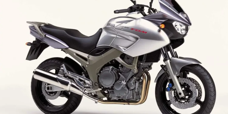 Yamaha TDM850 / TDM900 (1991–2011): A moto que nasceu antes do seu tempo