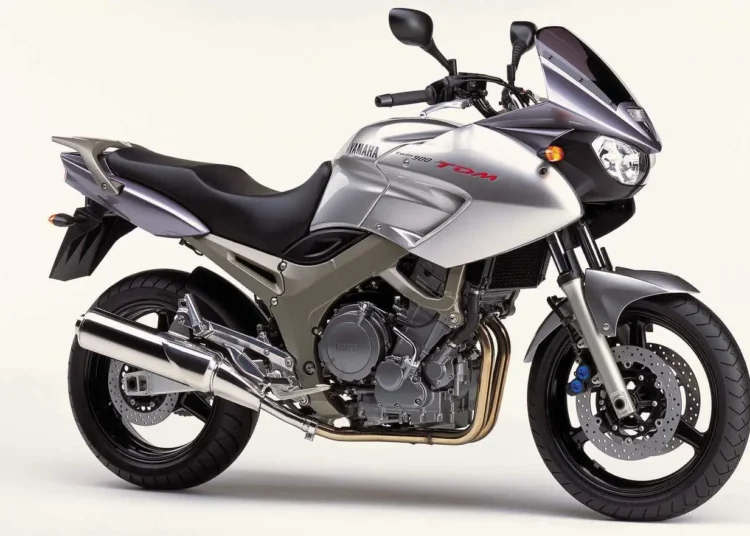 Yamaha TDM850 / TDM900 (1991–2011): a moto que nasceu antes do seu tempo