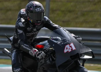 Aleix Espargaró domina o Shakedown em Sepang: a pré-temporada do MotoGP 2026 começa aqui!