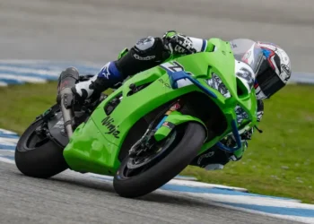 Testes SBK em Portimão: Garrett Gerloff o mais rápido, num primeiro dia difícil