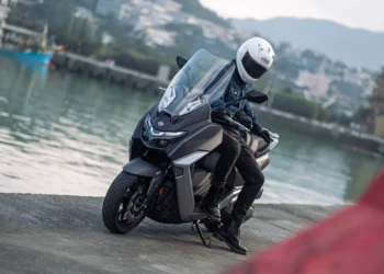 SYM MAXSYM GT: Maturidade, conforto e vocação GT numa maxiscooter pensada para ir mais longe