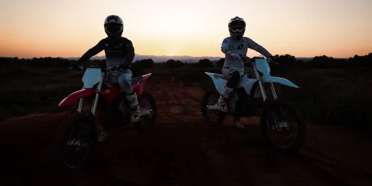 Mercado europeu de motos elétricas perde fôlego em 2025 e expõe fragilidade industrial; Fabricantes chineses continuam a aumentar vendas