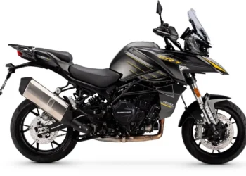 QJMotor SRT 900S ataca segmento adventure e promete ser referência da marca chinesa