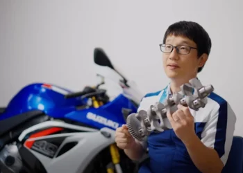 Suzuki explica como nasce a GSX-R1000R e o trabalho por detrás da sua superbike de referência (com vídeo)