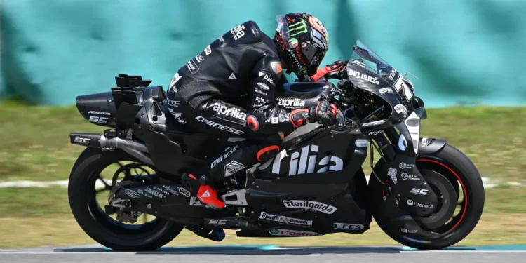 A Ducati domina o teste de Sepang: Alex Márquez e Bezzecchi lutam pela supremacia