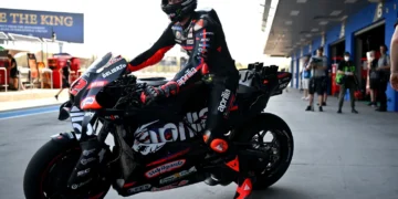 Aprilia surpreende Ducati com 1-2 no encerramento dos testes de pré-temporada do MotoGP 2026