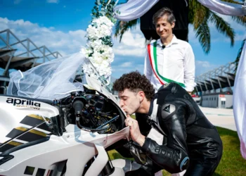 Aprilia garante Marco Bezzecchi por mais dois anos no xadrez do MotoGP